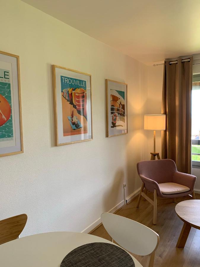 L'Appartement Vue Mer De La Villa Des Rosiers - Trouville Sur Mer 外观 照片