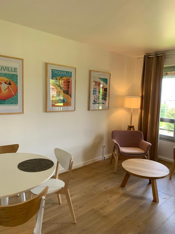 L'Appartement Vue Mer De La Villa Des Rosiers - Trouville Sur Mer 外观 照片